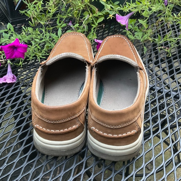 Men’s Khombu Comfortable Tan Leather Upper Slip On Shoes! - Picture 15 of 15